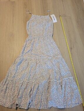 Mimi Chica Cream Floral Smocked Maxi Dress with Pink & Green  NWT size Med